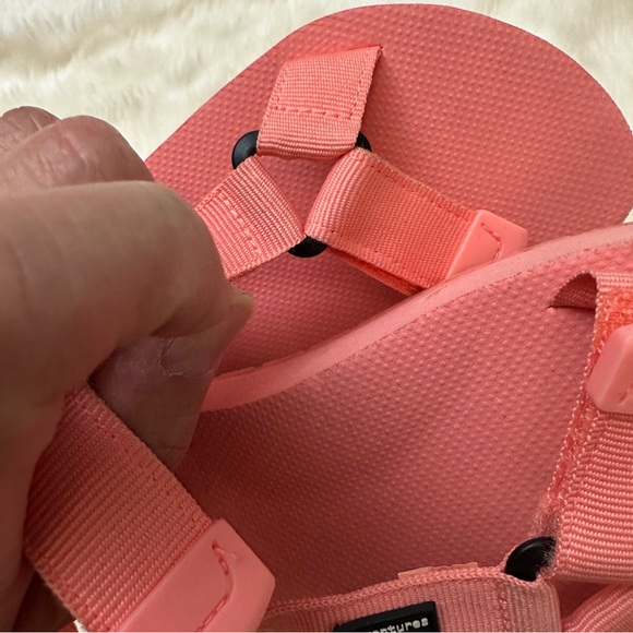 ZARA kids
Bicolour slingback sandals size 31 - Picture 2 of 6